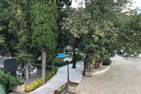 Bizim Tepe Tenis Kulübü, Ulus Tenis Akademisi - Resim 8