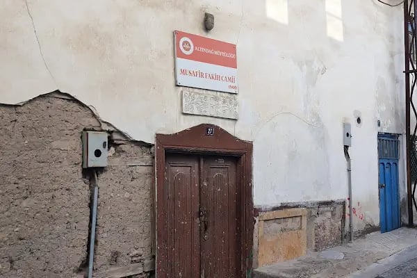 Müsafir Fakih Türbesi - Resim 4