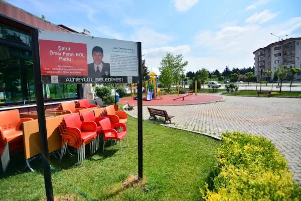 Şehit Ömer Faruk BOL Parkı - Resim 3