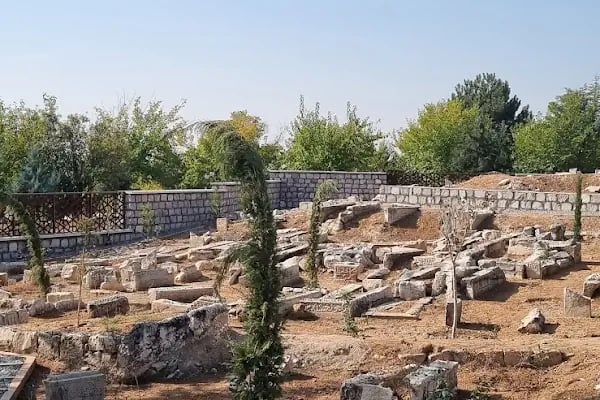 Hasan Basri Türbesi - Resim 8