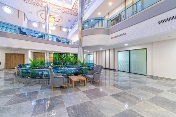 HMA Hotel &amp; Suites - Resim 13