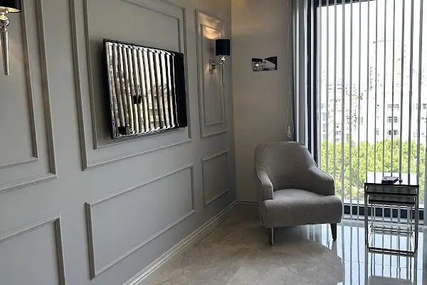 Uzm. Dr. Dürdane Adanacıoğlu Kliniği - Botoks, Dudak Dolgusu, Ozon Tedavisi, PRP ve Medikal Estetik - Resim 3