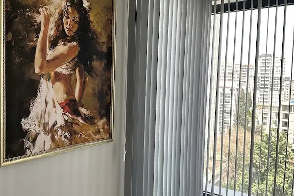 Uzm. Dr. Dürdane Adanacıoğlu Kliniği - Botoks, Dudak Dolgusu, Ozon Tedavisi, PRP ve Medikal Estetik - Resim 2