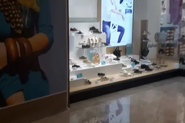 FLO Ümraniye Canpark AVM Mağazası - Resim 10