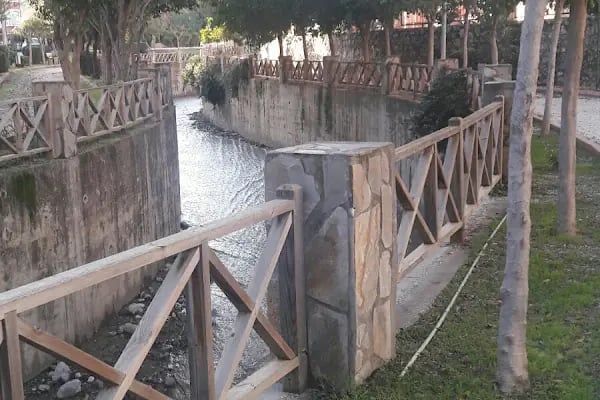 Alanya Belediyesi Tenis Kortu - Resim 14