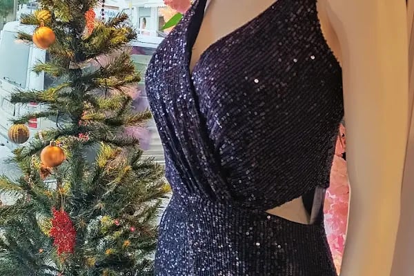 Effa Boutique Bodrum / Kadın Erkek Çocuk Giyim Mağazası - Resim 11