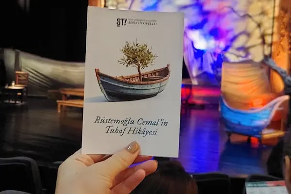 İzBBŞT İsmet İnönü Sahnesi - Resim 17