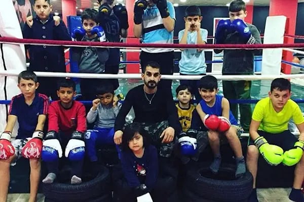 Ceylanpınar Akay Spor Salonu - Resim 2