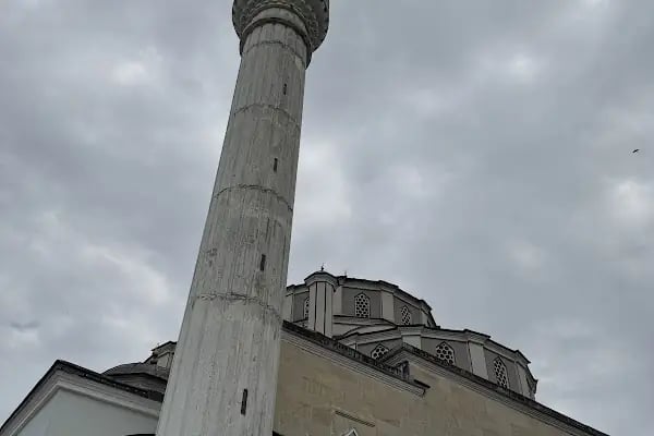 Kamara Camii - Resim 13