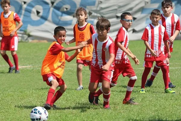 Akrepspor Aksu Futbol Okulu - Resim 10