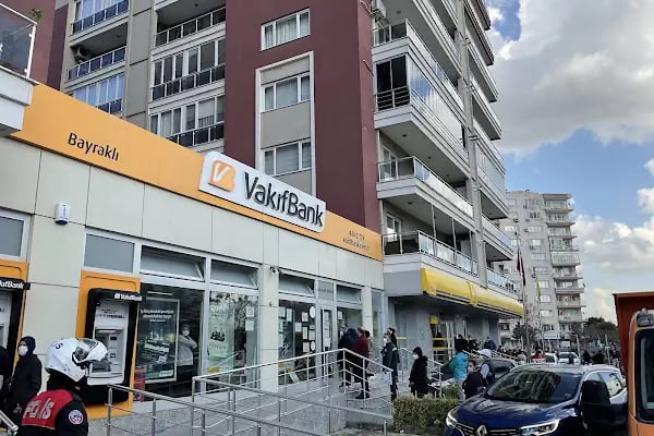 VakıfBank Bayraklı/İzmir Şubesi - Resim 3