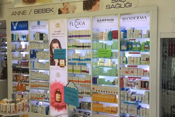 Gunesli Park Eczanesi Pharmacy - Resim 18