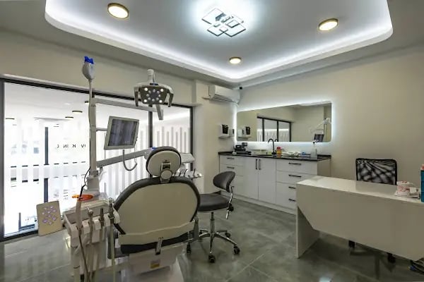 NOVA KLİNİK Ağız ve Diş Sağlığı Polikliniği - BURSA - NİLÜFER - Resim 3