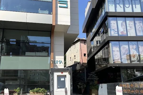 Op Dr Savaş SARI Kulak Burun Boğaz Burun Estetiği Uzmanı Özel Sigorta Anlaşmalı - Resim 20
