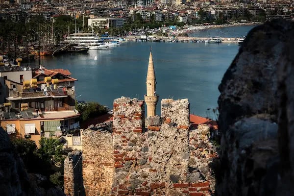 Hacı Kadiroğlu Cami - Resim 16