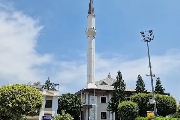 Hacı Kadiroğlu Cami - Resim 9