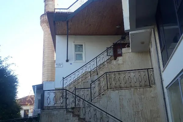 Hacı Kadiroğlu Cami - Resim 6