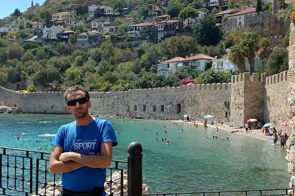 Hacı Kadiroğlu Cami - Resim 8