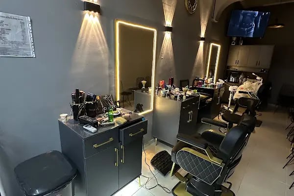 M4BARBER - Resim 3