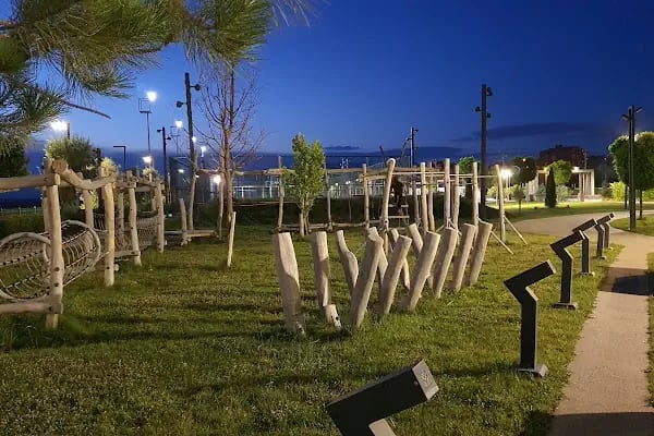 Yalıhüyük Millet Bahçesi - Resim 12