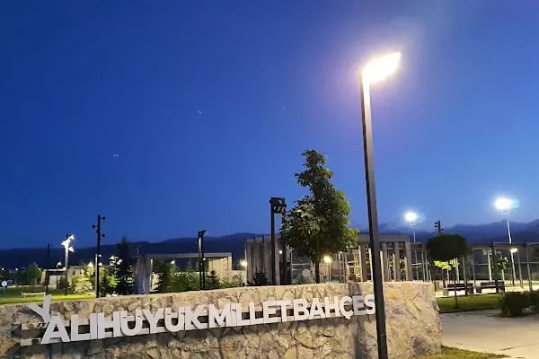 Yalıhüyük Millet Bahçesi - Resim 20
