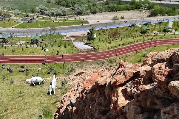 Keçiören Belediyesi Nursultan Nazarbayev Parkı - Resim 20