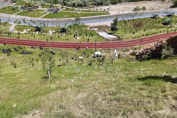 Keçiören Belediyesi Nursultan Nazarbayev Parkı - Resim 13