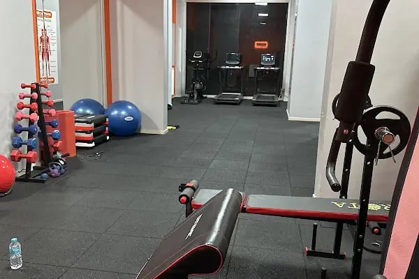 METFİT EMS Fitness Salonu - Resim 2