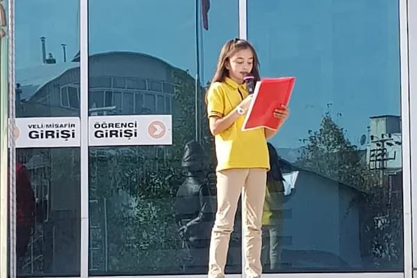 Şehit Emrah Sapa Ortaokulu - Resim 4