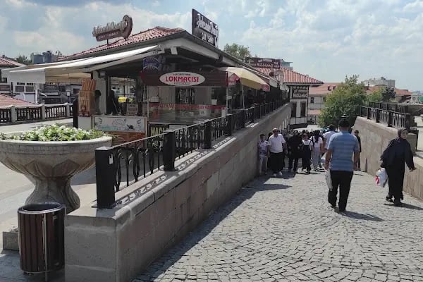Augustus Tapınağı - Resim 15