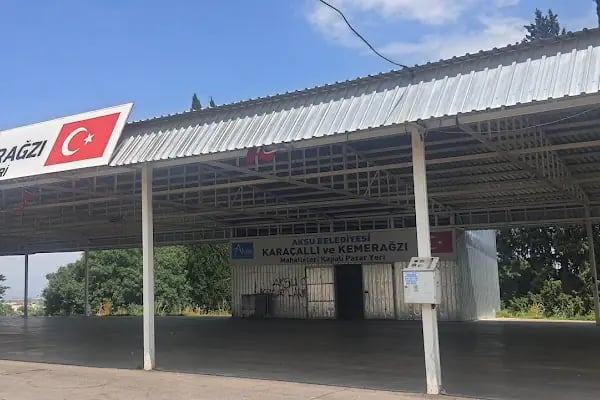 Kemerağzı Kapalı Semt Pazarı - Resim 3