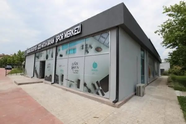 Azize hatun bayan spor merkezi - Resim 1