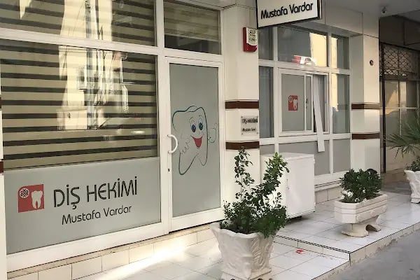 Diş Hekimi Mustafa Vardar - Resim 1