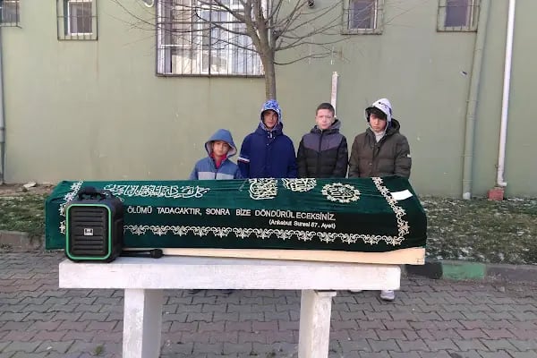 Veliköy Merkez Cami - Resim 18