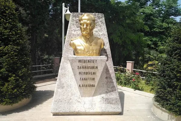Yalova Atatürk Köşkü - Resim 3
