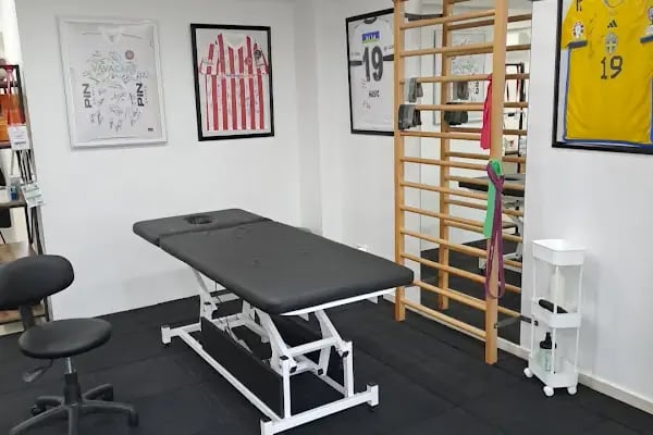 FizyoDemir Ümraniye | Fizyoterapi | Kayropraktik | Reformer Pilates | Schroth Skolyoz - Resim 4