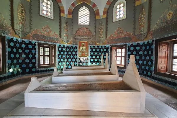 Şehzade Mahmut Türbesi - Resim 2