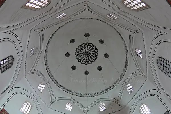 Şehzade Mahmut Türbesi - Resim 8