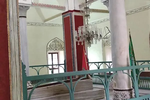 Şehzade Mahmut Türbesi - Resim 11