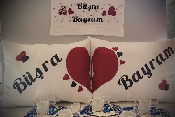 İzzet-i İkram Hediyelik&amp;Şeker Pazarı - Resim 12