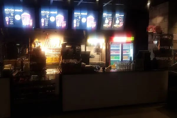 Paribu Cineverse Sur Yapı Marka AVM - Resim 19