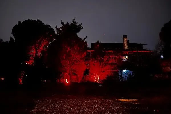 4 Katlı Türkiye’nin en büyük Bursa Korku Evi - Bursa Exit - 3,5 dönüm Ormanlık Alanın İçerisinde - Resim 1