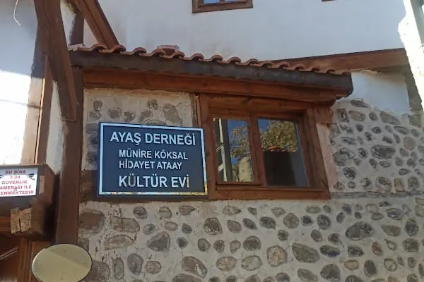 Ayaş Derneği Münire Köksal/Hidayet Ataay Kültür Evi - Resim 4