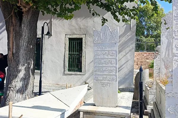 Emir Sultan Türbesi - Resim 11