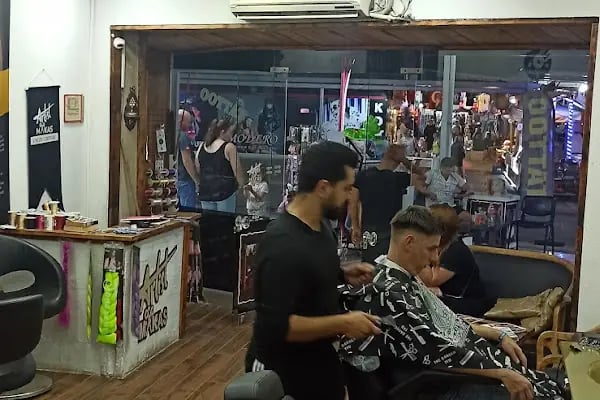 Artist Makas Unisex Coiffeur - Resim 16