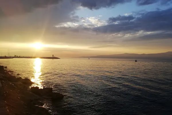 Kurşunlu Sahil - Resim 6