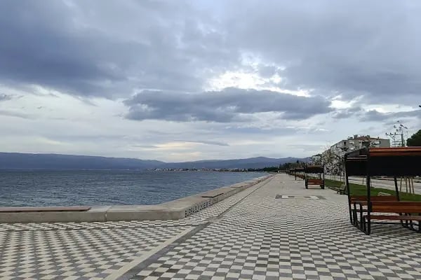 Kurşunlu Sahil - Resim 7