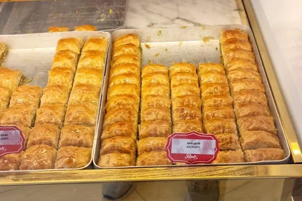 Petek Pastahanesi İzmir Bayraklı - Resim 14