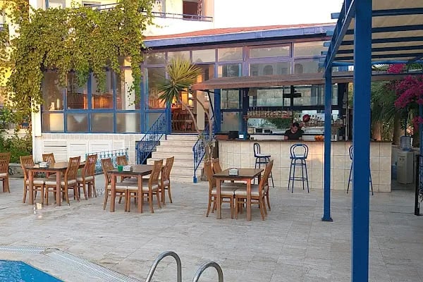 One More Day Hotel - Resim 11