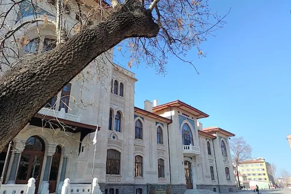 Ankara Sosyal Bilimler Üniversitesi - Resim 2